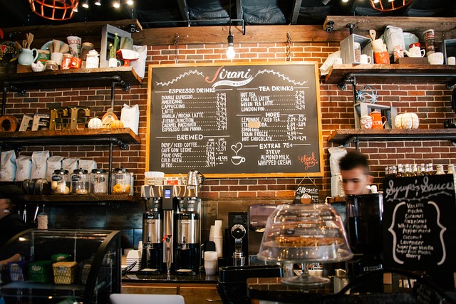 Associer machines à café et menus pour une offre complète